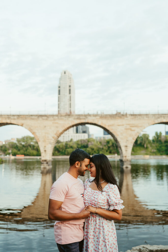best engagement photo locations in Minneapolis St. Paul