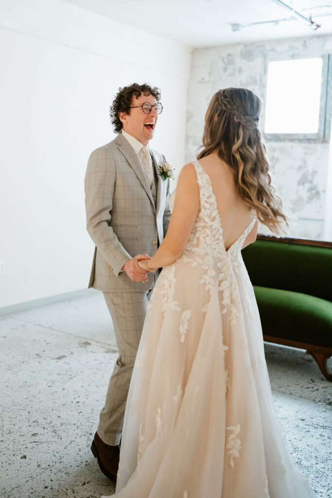 A Colorful Spring Wedding at a Colorado Wedding Venue