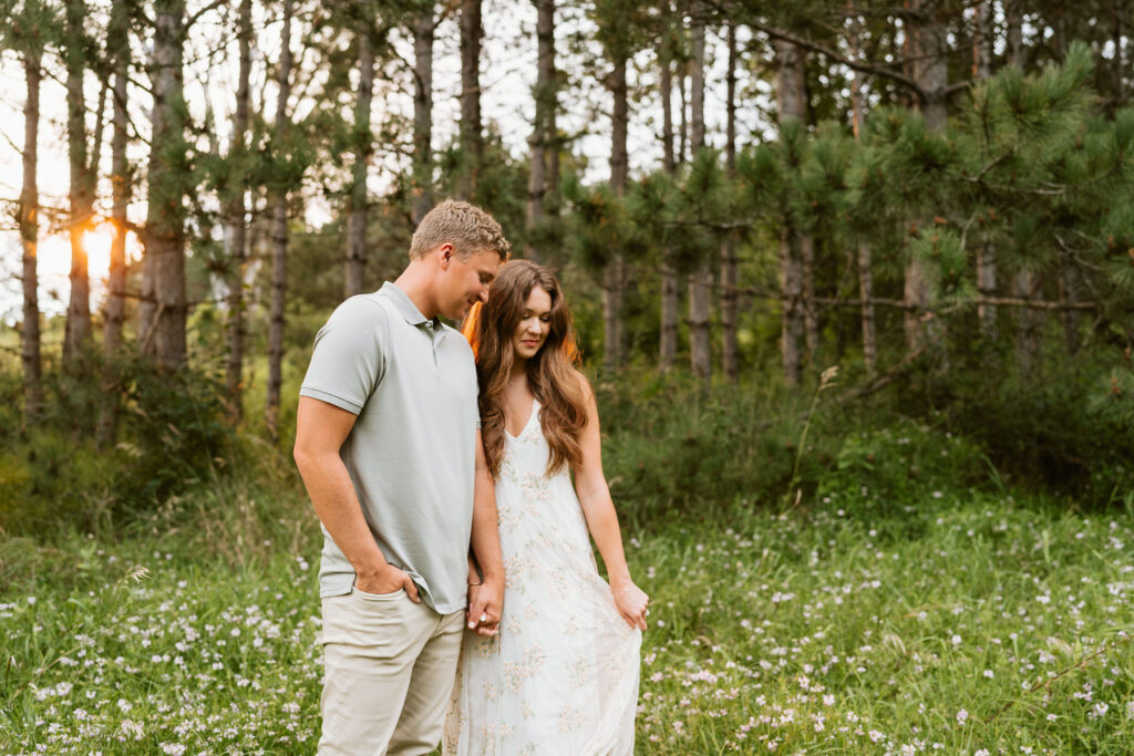 Sunset Engagement Photos in Battle Creek Park