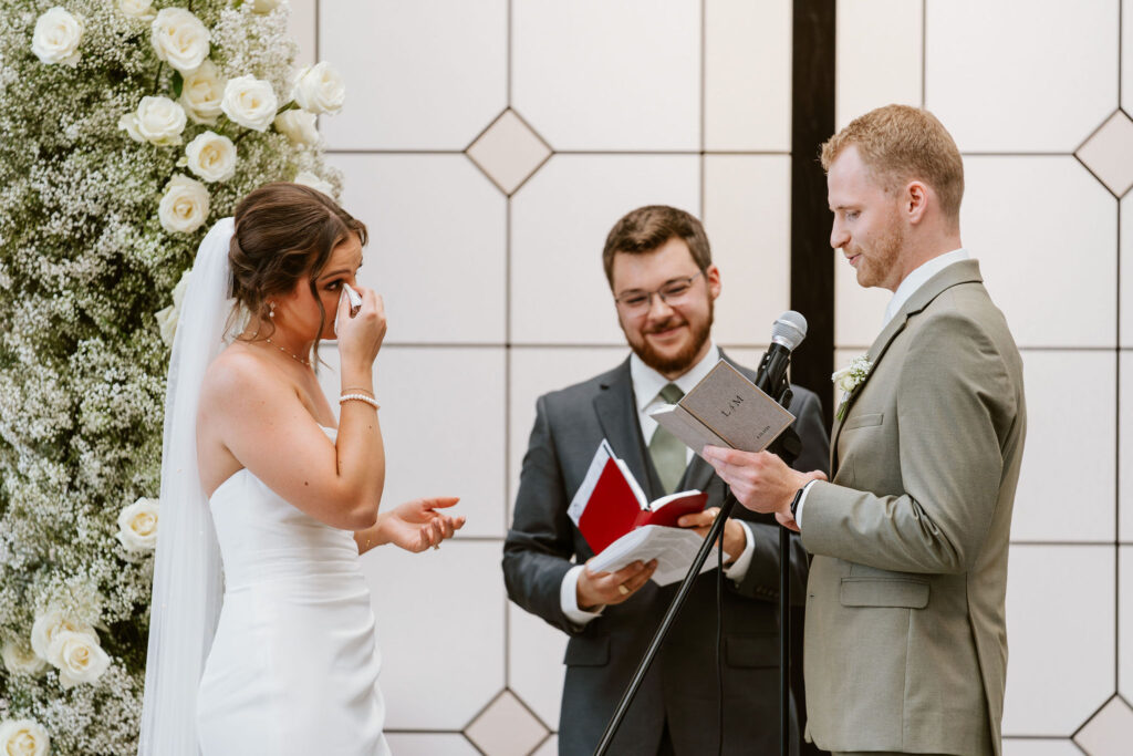 A classy downtown wedding ceremony in Minneapolis