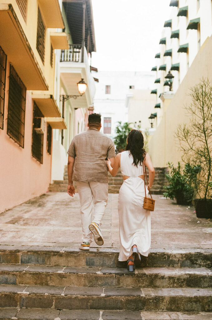 Engagement photos in a Puerto Rico alley way