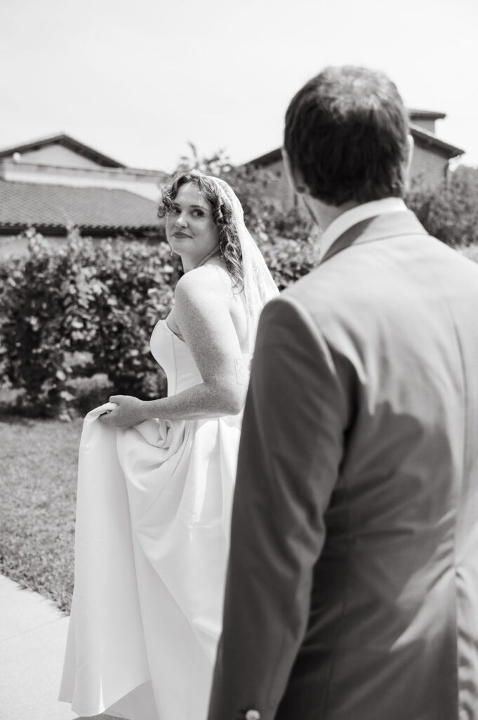 Vineyard bride and groom photos in the summer in Wisconsin