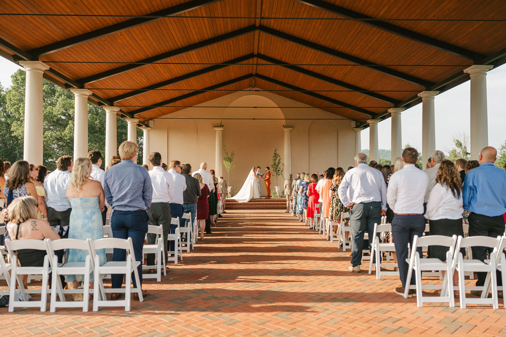 Villa Bellezza wedding ceremony in Wisconsin