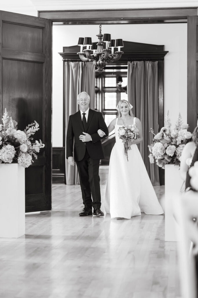 A Minneapolis Club wedding ceremony